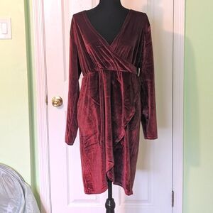 Velvet Midi dress burgundy